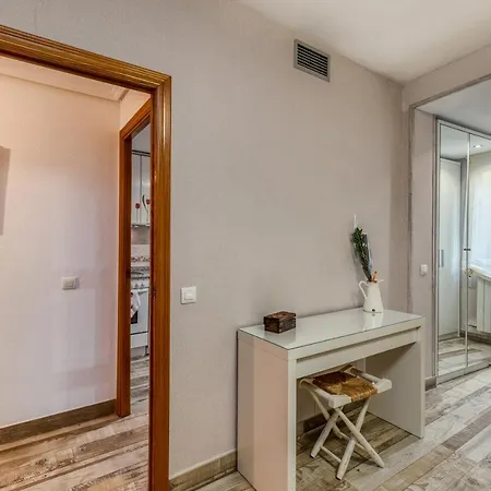 Alojamiento Turistico Puerta Del Carmen 公寓 萨拉戈萨